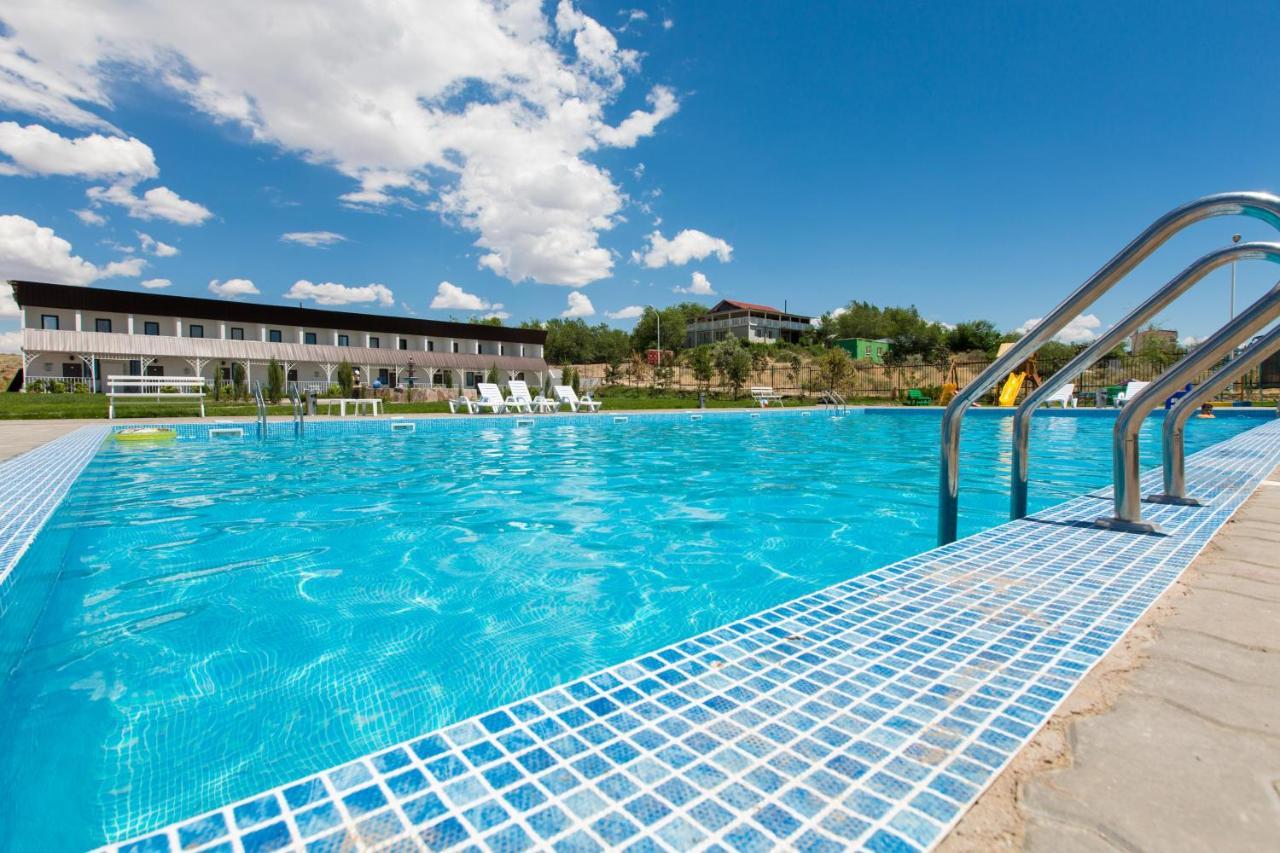 La Dolce Vita Resort Kapčagaj Exteriér fotografie