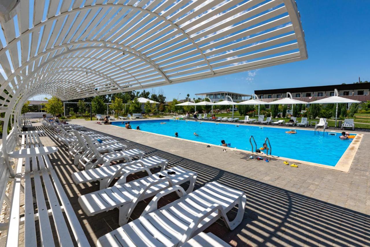 La Dolce Vita Resort Kapčagaj Exteriér fotografie