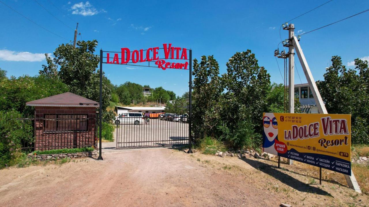 La Dolce Vita Resort Kapčagaj Exteriér fotografie