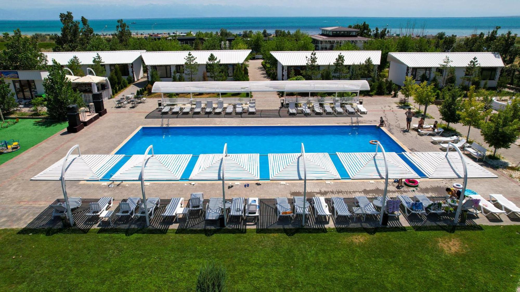 La Dolce Vita Resort Kapčagaj Exteriér fotografie