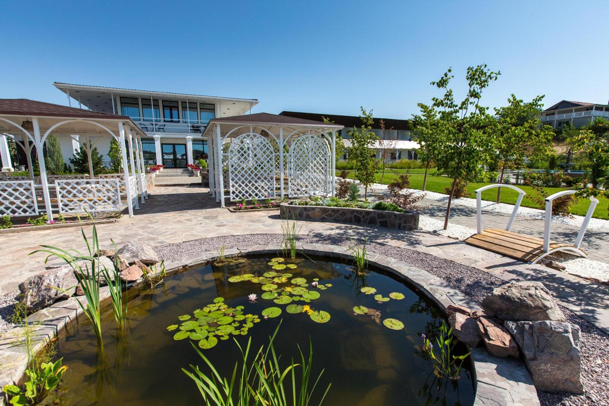 La Dolce Vita Resort Kapčagaj Exteriér fotografie